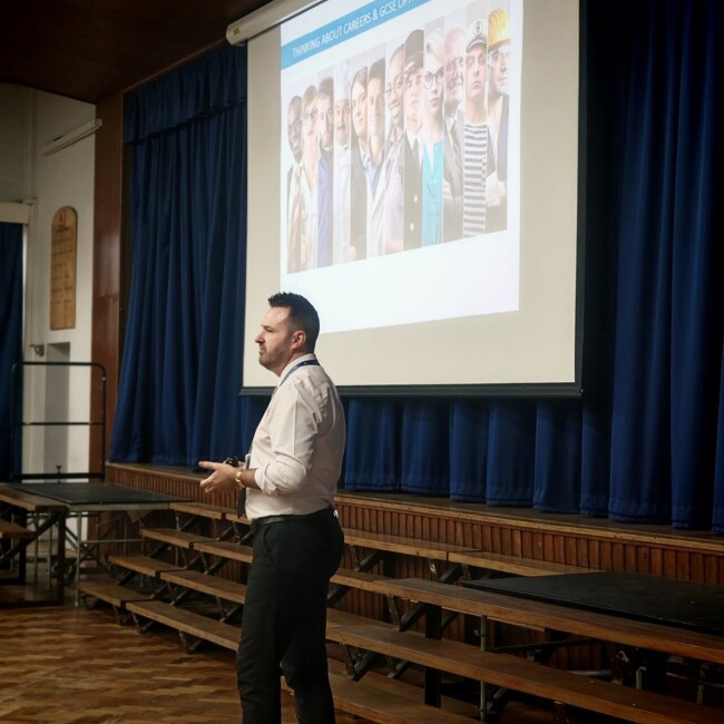 Year 7 Exploring Careers: Understanding Sectors