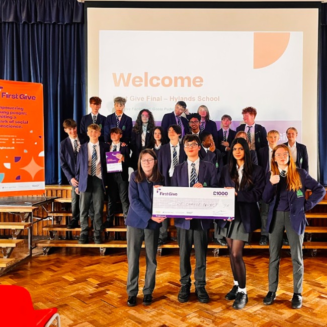 Hylands students raise £1,000 for charity