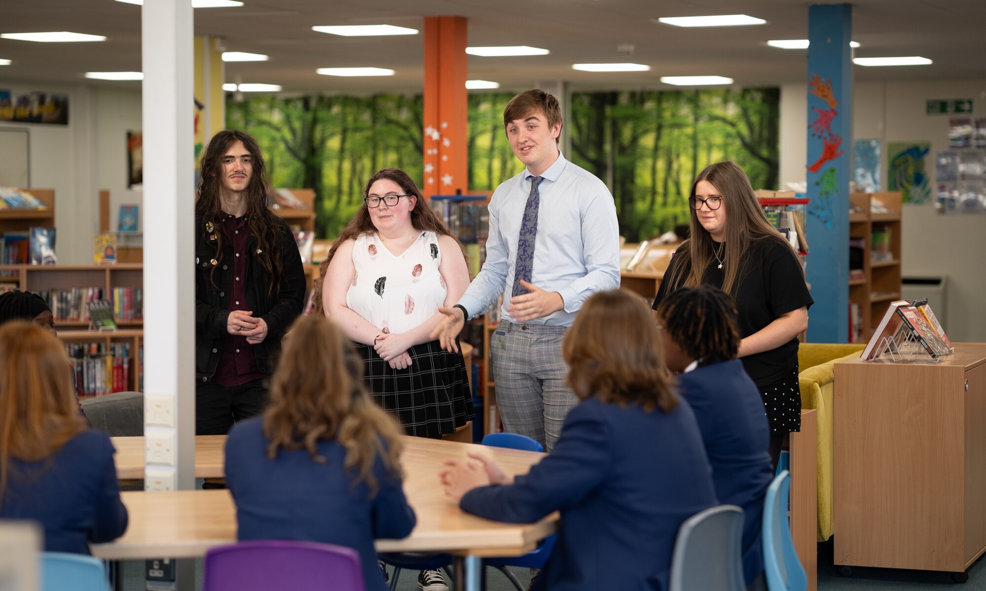 Hylands School image of sixth form pupils